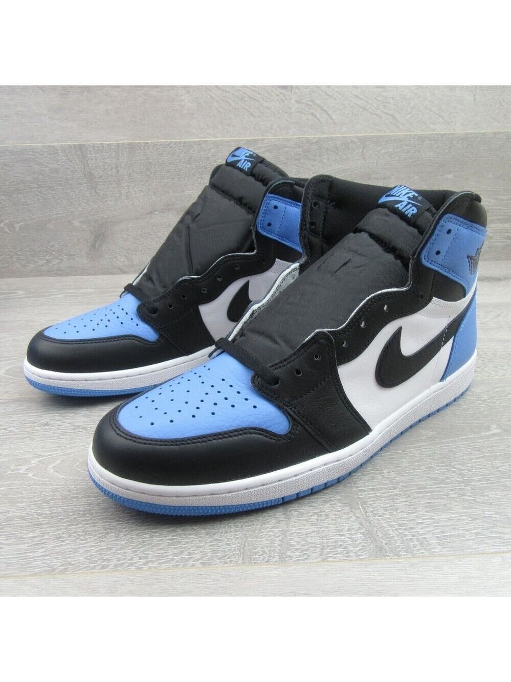 Air Jordan 1 Retro HI OG UNC Mens Size 10.5 University Blue Black NEW - Picture 4 of 14